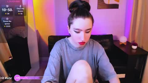 LILY online show from June 4, 7:14 am