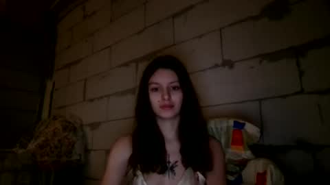 lilycandy_ online show from February 2, 10:17 pm