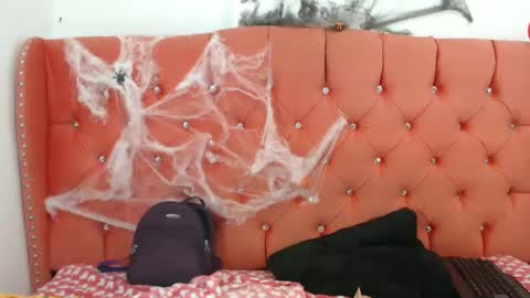 Snapshot of lilyjamesx chatting on October 9, 5:29 pm lilyjamesx online show from October 9, 5:29 pm