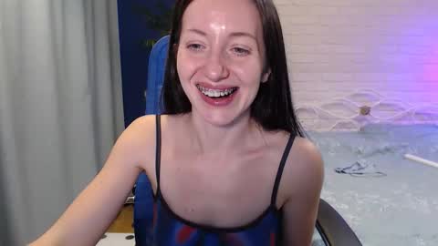 Lily online show from September 12, 8:27 am