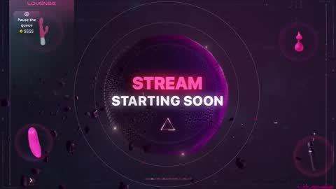 LillyPanda online show from January 6, 8:13 pm