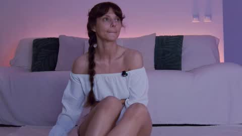 Lily online show from March 28, 3:13 pm