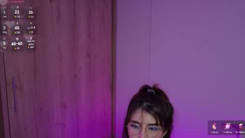 lily help me to collect more cosplay online show from March 13, 4:05 am