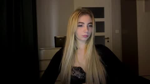 Lily online show from May 8, 6:57 pm