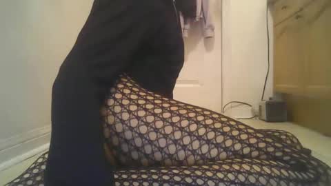 limpclitsissyfemboy online show from November 4, 2:02 am