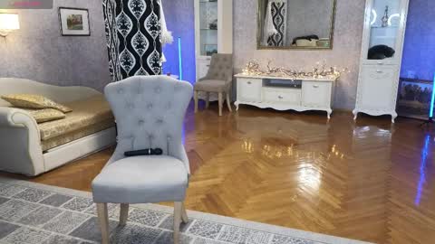 lina_flore online show from April 4, 8:38 pm