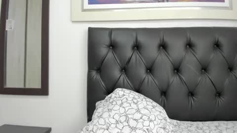 Snapshot of lina_morgan9 chatting on January 21, 7:39 pm lina  online show from January 21, 7:39 pm