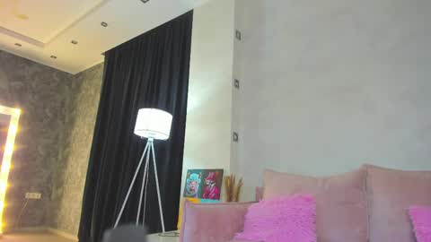 Lina online show from March 22, 9:46 am