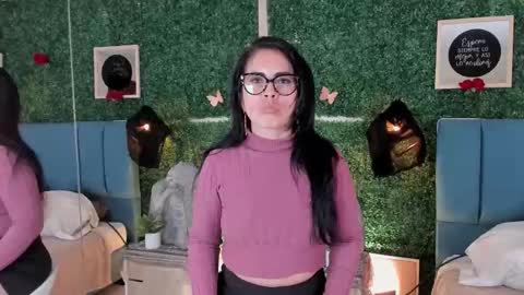 Lina  online show from November 29, 1:52 pm