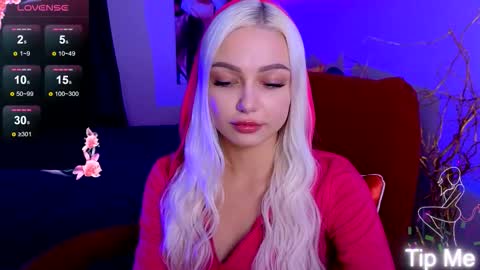 I am Lina online show from September 30, 2:16 pm