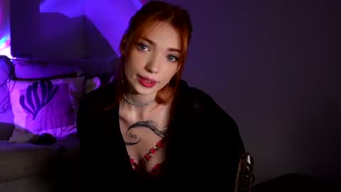 LinaVelle online show from July 1, 1:58 am