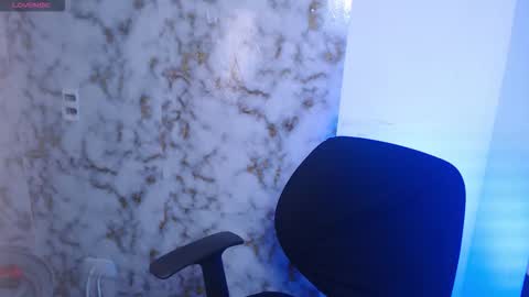 lincy_honeyy online show from February 4, 2:54 pm