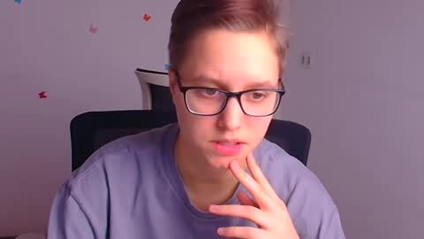 Linda online show from February 22, 3:36 pm