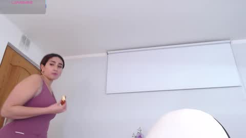 Maria Paula online show from February 1, 1:30 pm