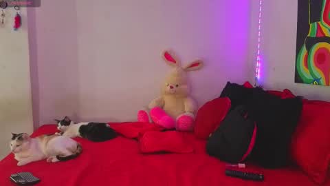 linda_rose28 online show from September 16, 2:20 pm