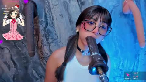 linda_sofi__ online show from April 2, 8:38 pm