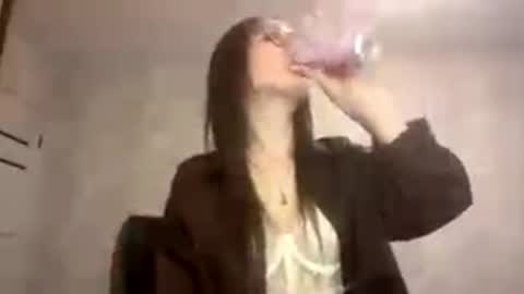 lindabayliss online show from March 27, 2:40 pm