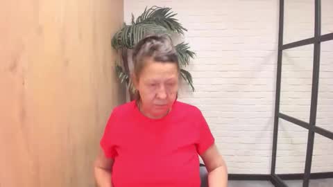 Linda online show from February 25, 1:04 pm