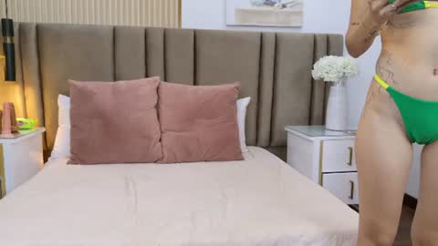 Linda love  online show from July 7, 1:48 pm