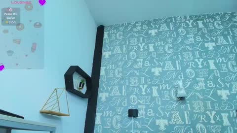  Lindsey  online show from November 5, 12:07 pm