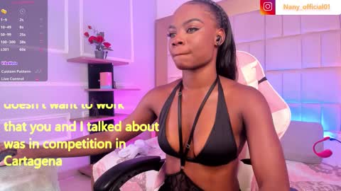 Snapshot of linsyadams chatting on January 30, 8:53 pm     online show from January 30, 8:53 pm