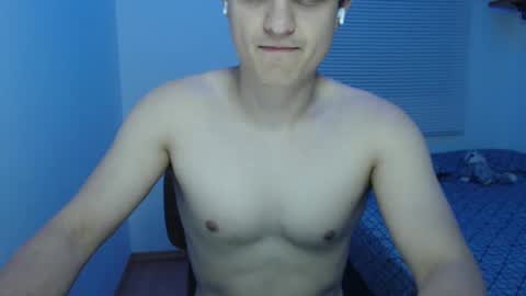 Snapshot of lioncluess chatting on October 21, 1:00 am Lion Cluess online show from October 21, 1:00 am