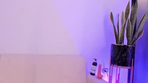 Liorah wolf online show from March 14, 9:19 pm