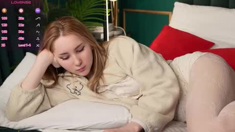 lirakink online show from February 20, 7:21 am