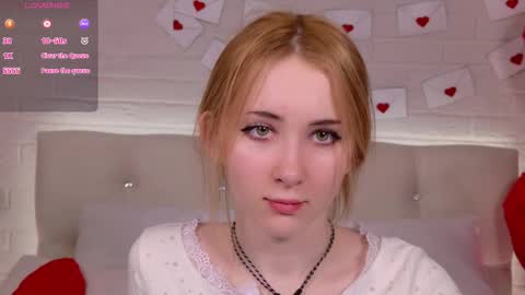 lirakink online show from February 13, 4:49 am