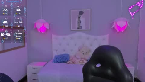 Lisa online show from January 6, 6:01 pm