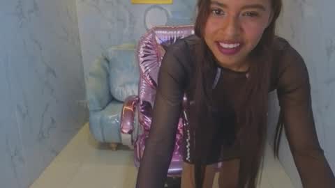 Liz online show from June 20, 8:26 pm