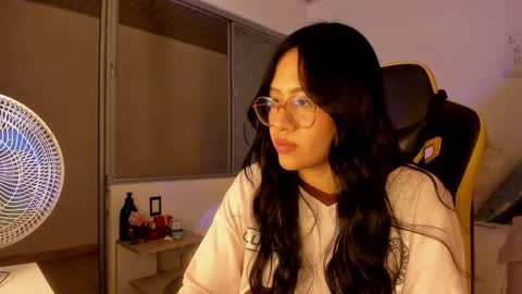 Lisa Thompson online show from October 30, 5:19 am