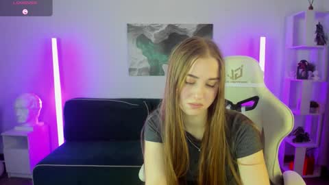 Lisa online show from February 26, 8:29 am