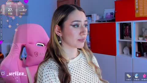 Snapshot of lisamayson chatting on December 4, 9:51 pm LISA online show from December 4, 9:51 pm