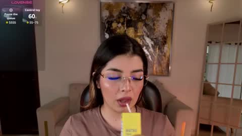 LISA MONROE online show from December 13, 8:04 pm