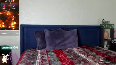 Snapshot of lisi4ka503933 chatting on September 25, 6:48 pm Lisi4ka online show from September 25, 6:48 pm