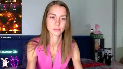 Snapshot of lisi4ka503933 chatting on October 6, 3:19 pm Lisi4ka online show from October 6, 3:19 pm