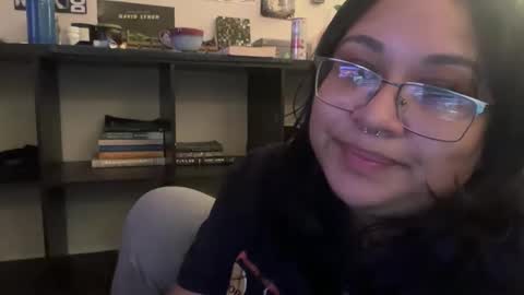 Snapshot of littldeath chatting on October 23, 5:42 am littldeath online show from October 23, 5:42 am