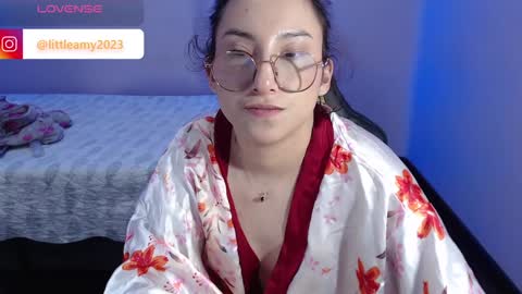 Snapshot of little__amy_ chatting on February 4, 6:27 pm  AMY  online show from February 4, 6:27 pm