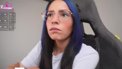 Help me reach 100 likes online show from January 14, 7:33 pm