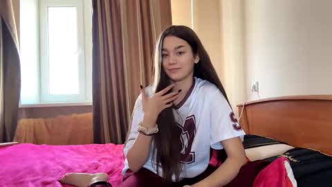 Viiola online show from October 9, 4:18 am