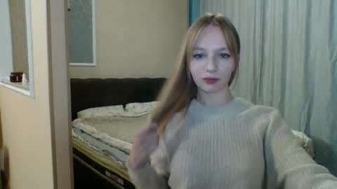 Snapshot of little_mariaa chatting on September 29, 6:18 pm Maria online show from September 29, 6:18 pm