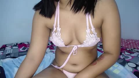 little_onixxx online show from March 13, 12:08 pm