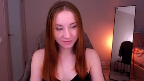 little_pretty_woman online show from March 13, 2:31 pm