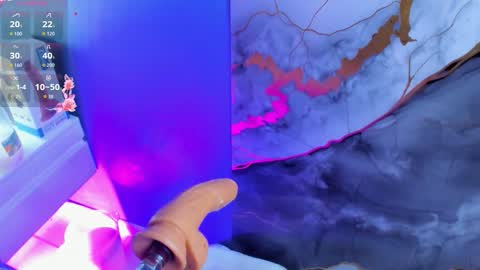 little_valentinaa online show from March 22, 1:04 pm