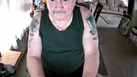 Littled83057 online show from May 28, 7:12 pm