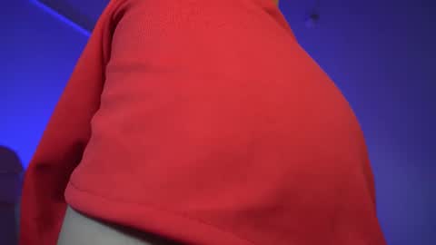 littlee_emma_ online show from February 13, 3:43 am