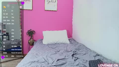 Tania  online show from March 12, 8:20 pm