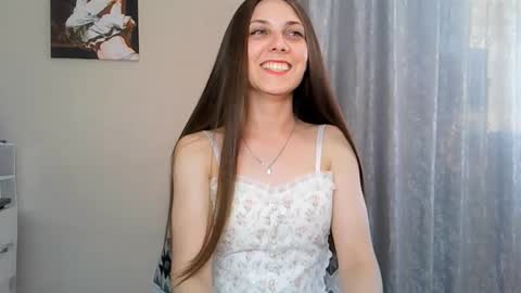 Lily online show from March 18, 9:15 am