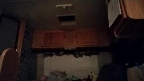 littleleo96 online show from October 16, 8:03 am